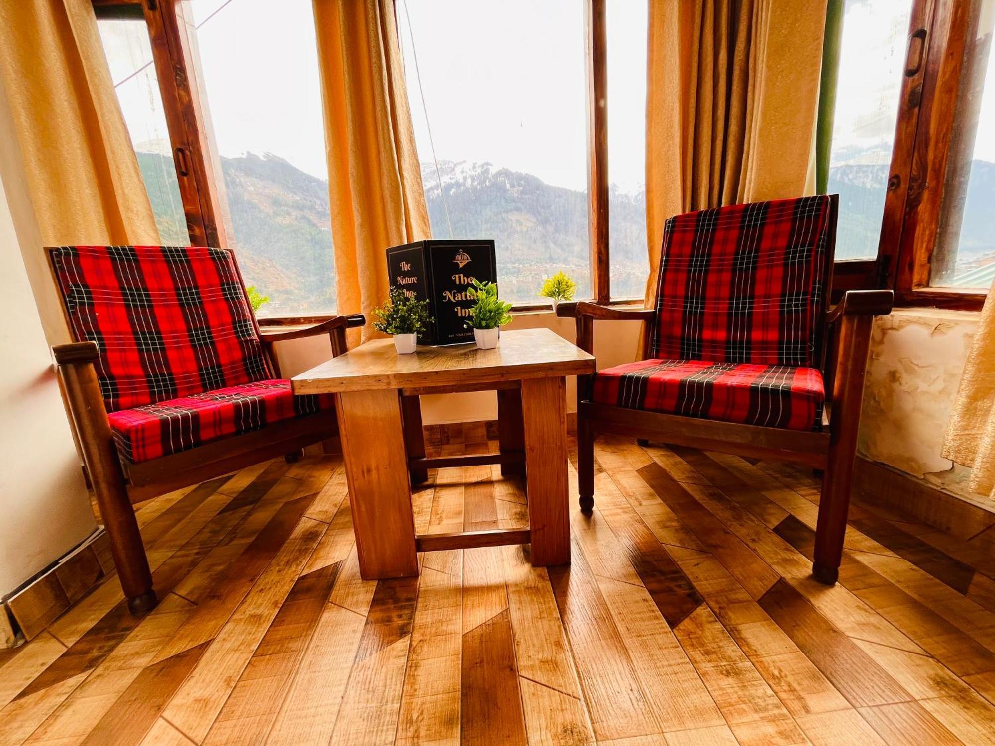 Himalayan Nomad Cottage, Manali ! All 2 Bedroom Independent Cottages ! Personal Lawn Every Cottage ! Parking ! Scenic Mountains View ! Spacious Rooms ! ภายนอก รูปภาพ