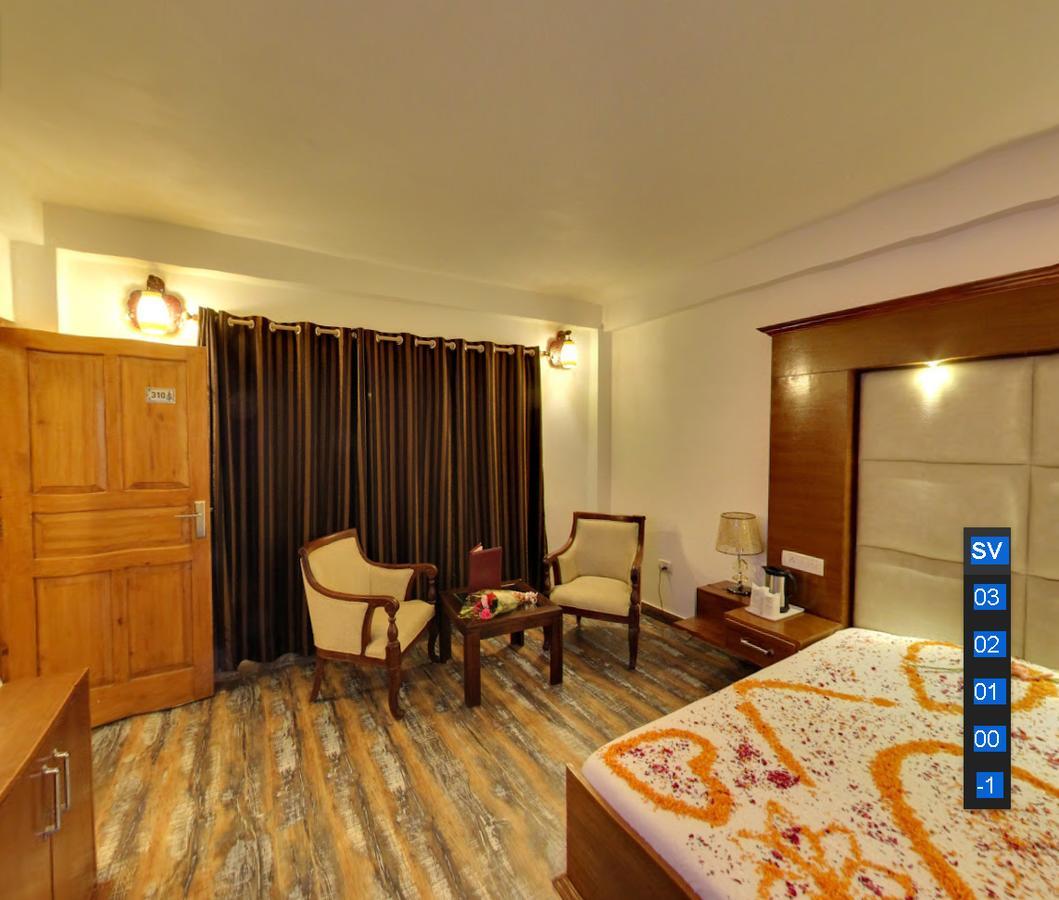 Himalayan Nomad Cottage, Manali ! All 2 Bedroom Independent Cottages ! Personal Lawn Every Cottage ! Parking ! Scenic Mountains View ! Spacious Rooms ! ภายนอก รูปภาพ