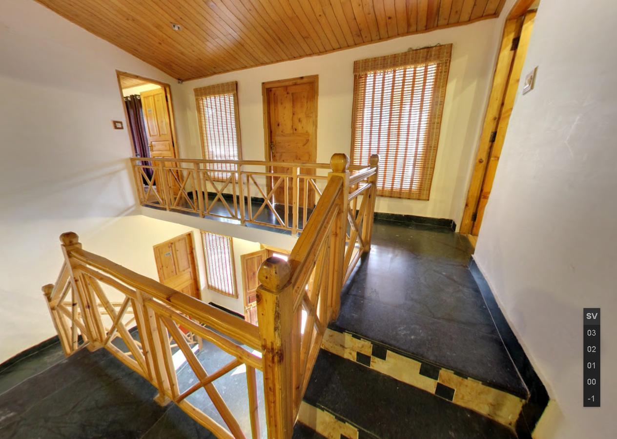 Himalayan Nomad Cottage, Manali ! All 2 Bedroom Independent Cottages ! Personal Lawn Every Cottage ! Parking ! Scenic Mountains View ! Spacious Rooms ! ภายนอก รูปภาพ