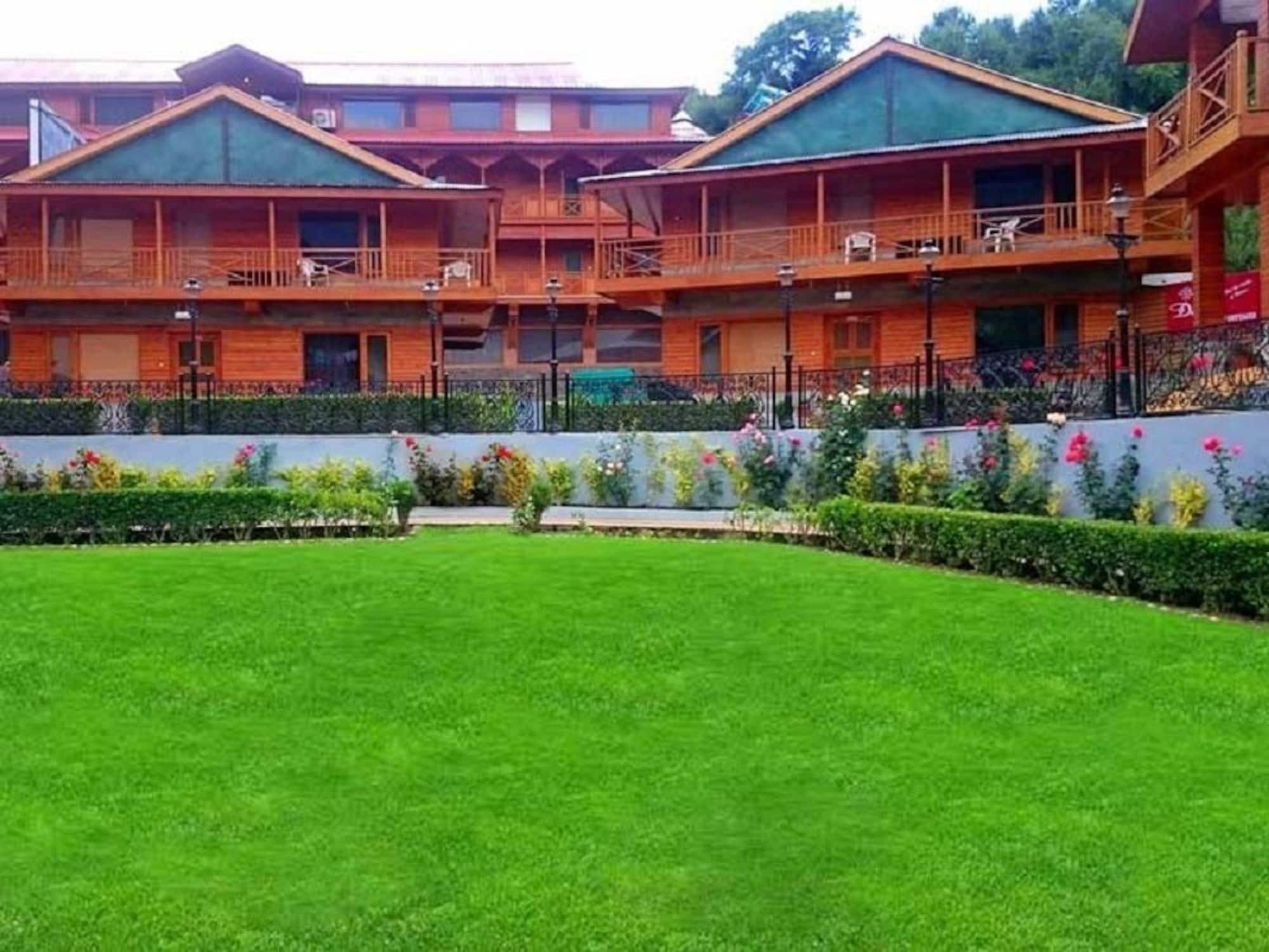 Himalayan Nomad Cottage, Manali ! All 2 Bedroom Independent Cottages ! Personal Lawn Every Cottage ! Parking ! Scenic Mountains View ! Spacious Rooms ! ภายนอก รูปภาพ